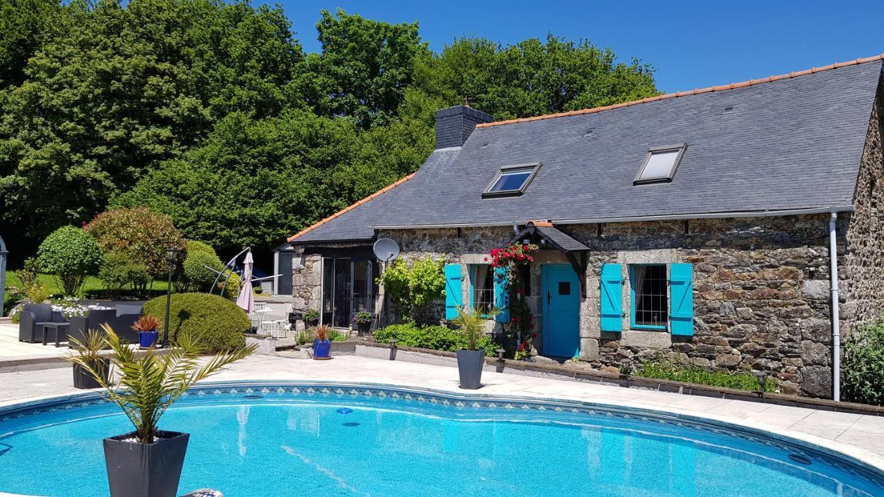 Maroux Vian Country Cottage Callac Exterior photo